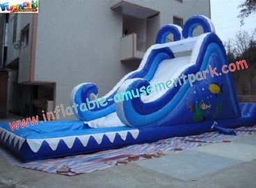 आवासीय, वाणिज्यिक ग्रेड 0.55 मिमी पीवीसी तिरपाल आउटडोर Inflatable पानी स्लाइड